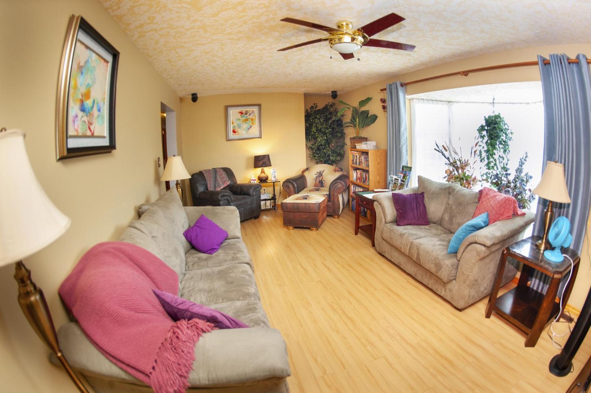 Tiga Bed And Breakfast Yellowknife Kültér fotó